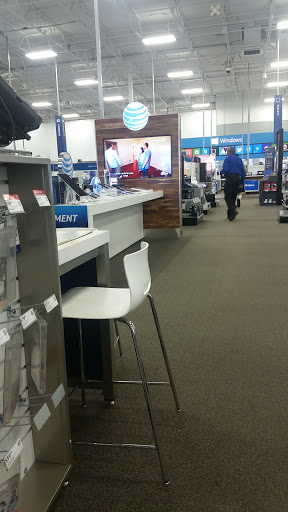 Electronics Store «Best Buy», reviews and photos, 1025 Veterans Pkwy, Clarksville, IN 47129, USA