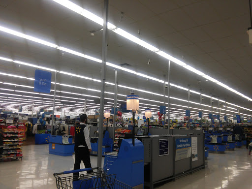 Discount Store «Walmart», reviews and photos, 2044 Forest Ave, Chico, CA 95928, USA