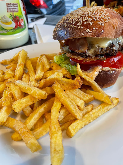 Le Burger du Traiteur - 36 Rue Michel-Ange, 06100 Nice, France