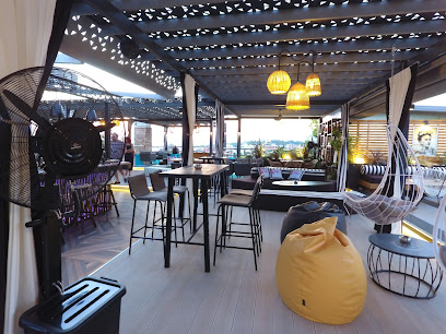 Chriska Roof Garden - The Cellar House by Aventador