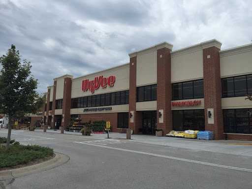 Supermarket «Hy-Vee», reviews and photos, 11650 S 73rd St, Papillion, NE 68046, USA