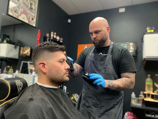 Barber Shop «TwinCutZ Barbershop», reviews and photos, 9390-3 6 Mile Cypress Pkwy, Fort Myers, FL 33966, USA