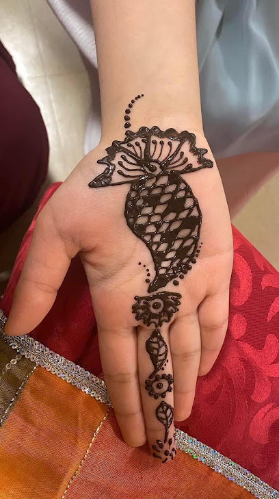 Mizzy Designs (Henna)