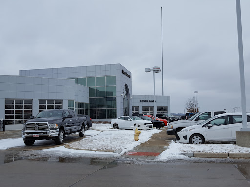 Car Dealer «Stew Hansen Dodge Ram Chrysler Jeep», reviews and photos
