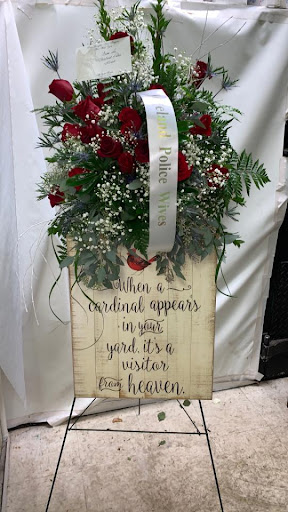 Florist «Affordable Florals», reviews and photos, 15241 Triskett Rd, Cleveland, OH 44111, USA