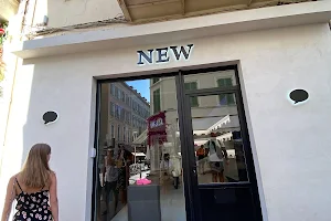 NEW CANNES « Sneakers Shop » image