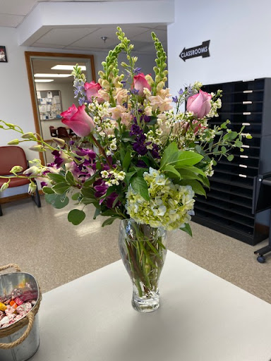 Florist «Malone’s Flower Shop», reviews and photos, 17 W Pike St, Canonsburg, PA 15317, USA