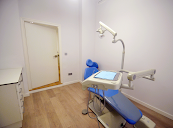 Clínica Dental Dra. Aglae Valiente Sáez en Albalat dels Tarongers