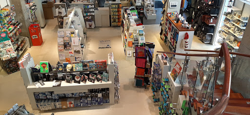Educational supply store Québec