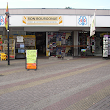 Boek - & kantoorboekhandel Bourgonje