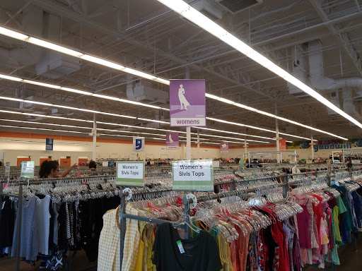 Thrift Store «Dysart Goodwill Retail Store & Donation Center», reviews and photos, 5116 N Dysart Rd, Litchfield Park, AZ 85340, USA