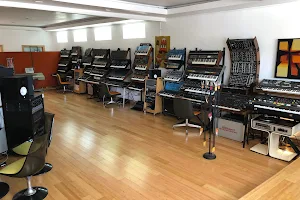 Vintage Synthesizer Museum image