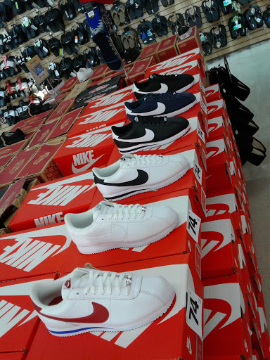 Shoe Store «Shoe City - Arrow Highway», reviews and photos, 20600 E Arrow Hwy, Covina, CA 91724, USA