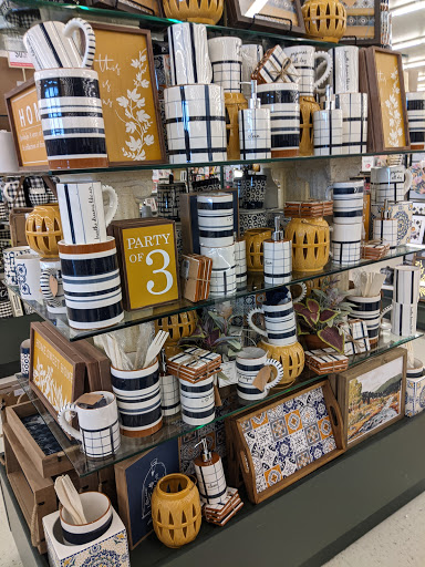 Craft Store «Hobby Lobby», reviews and photos, 9265 N Fwy Service Rd E, Fort Worth, TX 76177, USA