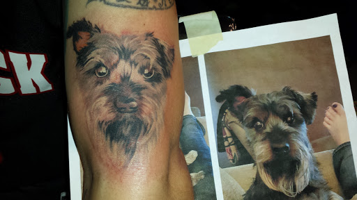 Tattoo Shop «Tit 4 Tat Tattoo Studio Inc.», reviews and photos, 45571 Mound Rd, Shelby Charter Township, MI 48317, USA