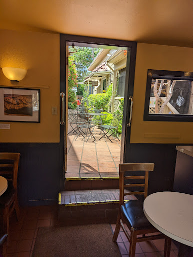 Ice Cream Shop «Dolce Spazio Gelato», reviews and photos, 221 N Santa Cruz Ave, Los Gatos, CA 95030, USA