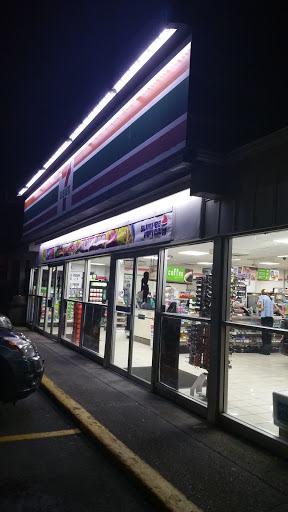 7-Eleven, 370 Hillsdale Ave, Hillsdale, NJ 07642, USA, 