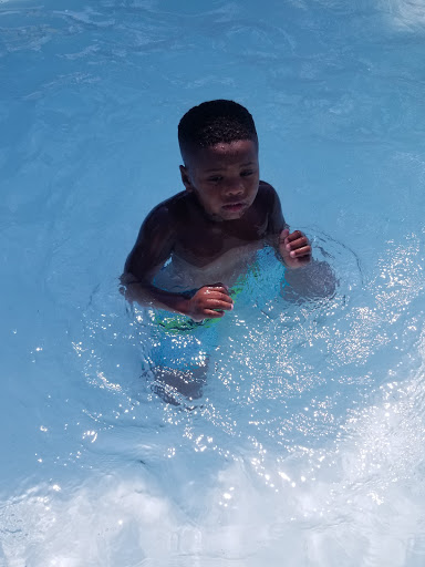 Water Park «Bedford Splash», reviews and photos, 2801 Forest Ridge Dr, Bedford, TX 76021, USA