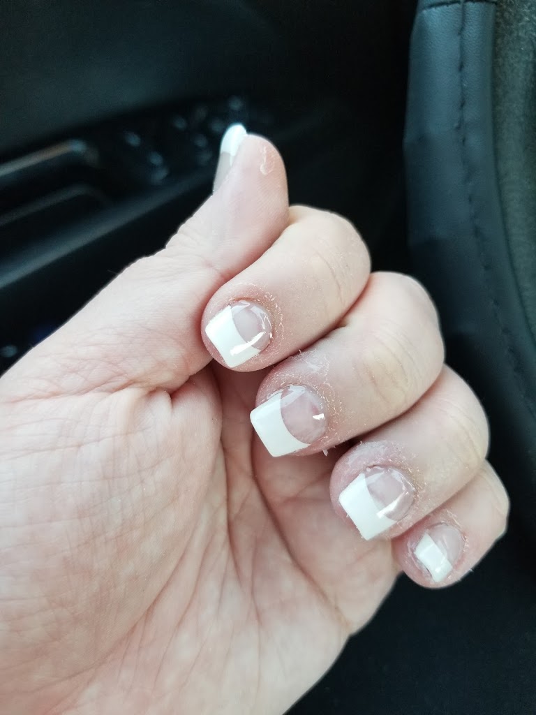 Solar Nails & Spa 23901