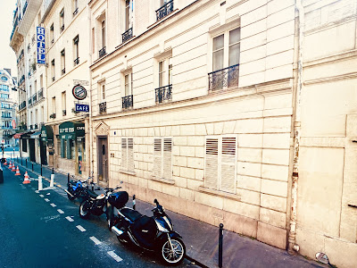 Taba Julien à Paris
