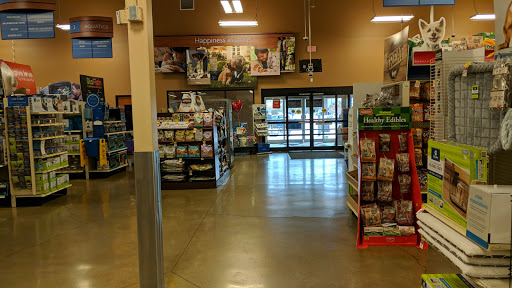 Pet Supply Store «PetSmart», reviews and photos, 1140 W Elliot Rd, Tempe, AZ 85284, USA
