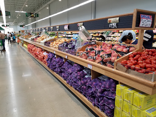 Grocery Store «Patel Brothers», reviews and photos, 1190 S Washington St, North Attleborough, MA 02760, USA