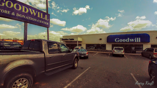 Thrift Store «Goodwill Store and Donation Center», reviews and photos, 8758 Seminole Trail, Ruckersville, VA 22968, USA
