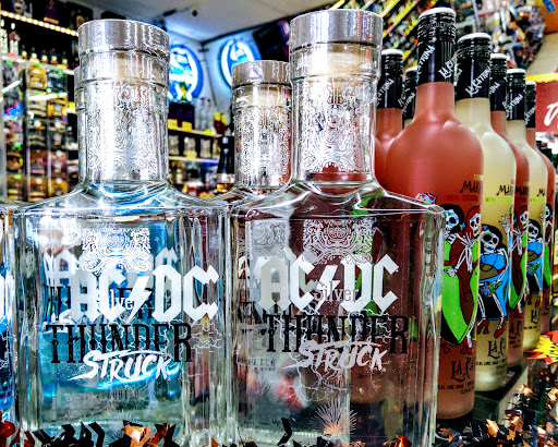 Liquor Store «Tic Tac Liquor Store», reviews and photos, 10703 La Mirada Blvd, Whittier, CA 90604, USA