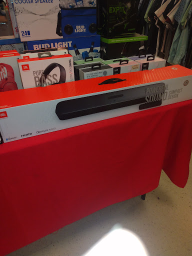 Department Store «T.J. Maxx», reviews and photos, 7326 Gall Blvd, Zephyrhills, FL 33541, USA