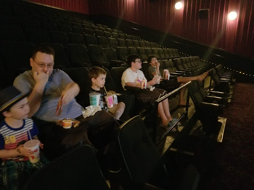 Movie Theater «AMC Classic Fairgrounds 10», reviews and photos, 3050 N 5th Street Hwy, Reading, PA 19605, USA