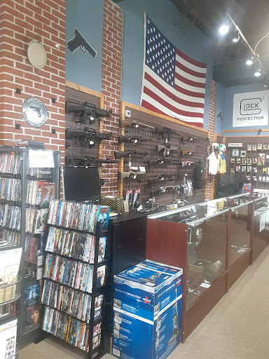 Pawn Shop «P&A Pawn And Gun», reviews and photos, 150 1st Ave E, Hendersonville, NC 28792, USA