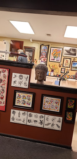 Tattoo Shop «Ink & Dagger Tattoo Co», reviews and photos, 1137 Bardstown Rd # 2, Louisville, KY 40204, USA