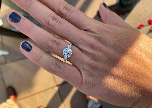 Jewelry Store «Clayton Jewelers», reviews and photos, 143 Carondelet Plaza, Clayton, MO 63105, USA