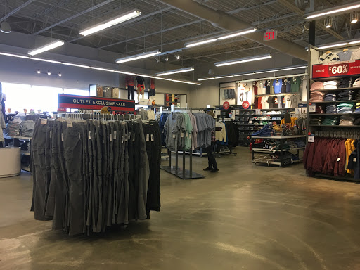 Clothing Store «Old Navy», reviews and photos, 11211 120th Ave, Pleasant Prairie, WI 53158, USA