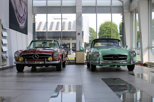Mercedes Benz Dealer «Mercedes-Benz of Tysons Corner», reviews and photos, 8545 Leesburg Pike, Vienna, VA 22182, USA