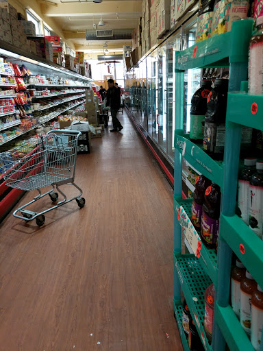 Asian Grocery Store «IOG Supermarket», reviews and photos, 19525 69th Ave, Fresh Meadows, NY 11365, USA