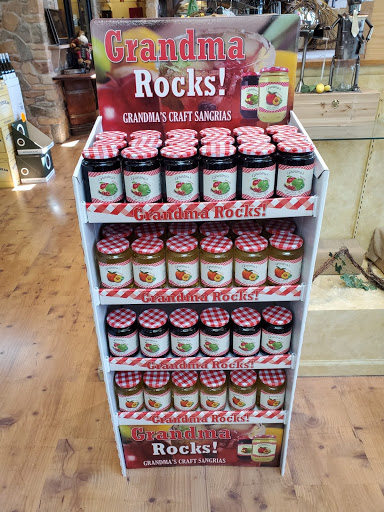 Wine Store «Long Island Wine & Spirit Merchants», reviews and photos, 1171 Jericho Turnpike, Commack, NY 11725, USA