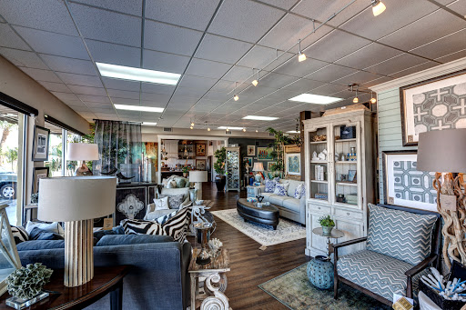 Interior Designer «Island Paint & Decorating Center», reviews and photos, 860 N Courtenay Pkwy, Merritt Island, FL 32953, USA