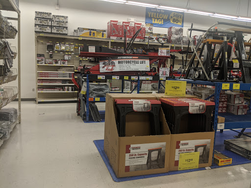 Hardware Store «Harbor Freight Tools», reviews and photos, 2530 South Rd, Poughkeepsie, NY 12601, USA