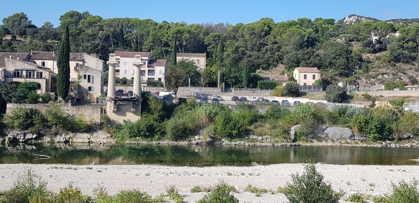 Foto von Plage de Remoulins - beliebter Ort unter Entspannungskennern