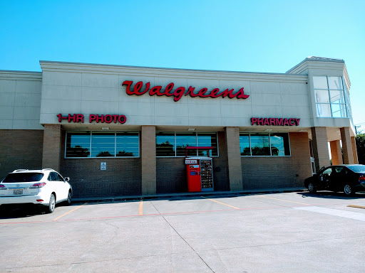 Drug Store «Walgreens», reviews and photos, 1116 W Lamar Blvd, Arlington, TX 76012, USA