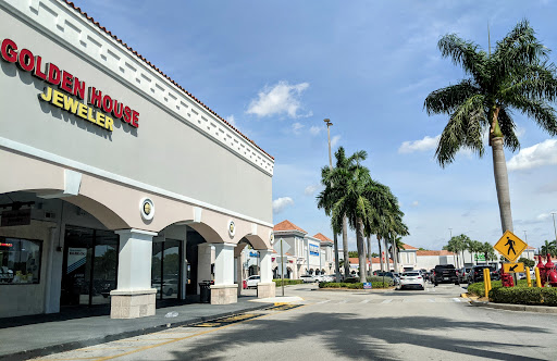 Golden House Jewelry, 8414 Mills Dr, Miami, FL 33183, USA, 