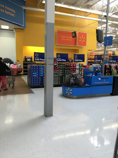 Department Store «Walmart Supercenter», reviews and photos, 38020 US-18, Prairie du Chien, WI 53821, USA
