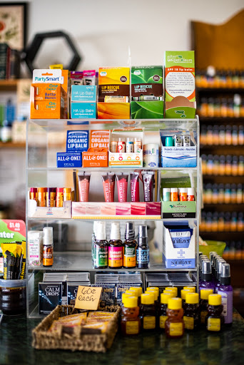 Health Food Store «B Alive Vitamins», reviews and photos, 6757 N Cedar Ave, Fresno, CA 93710, USA