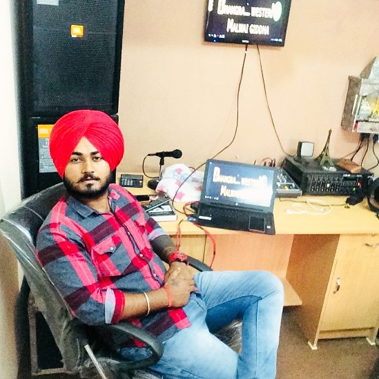 Laddi Djpoint Studio