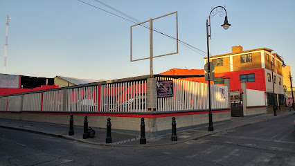 Estacionamiento Publico Y Pensión VALFI