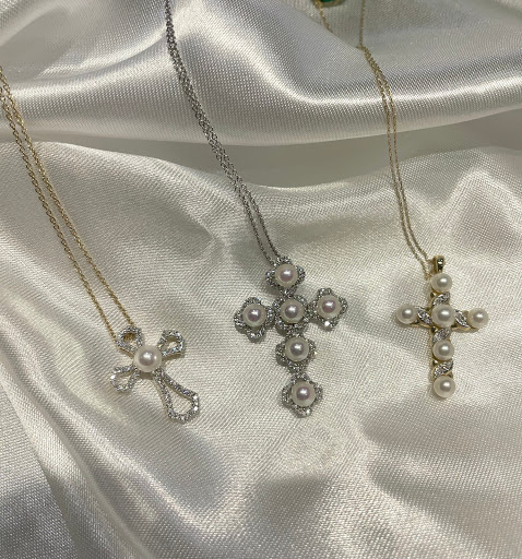 Jewelry Store «Dennis Jewelry», reviews and photos, 14701 San Pedro Ave, San Antonio, TX 78232, USA