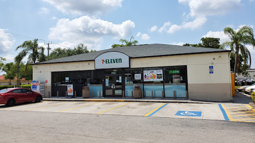 Convenience Store «7-Eleven», reviews and photos, 8100 W McNab Rd, North Lauderdale, FL 33068, USA
