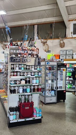 Outdoor Sports Store «Scenic Sports & Liquor», reviews and photos, 1201 E Broadway, Williston, ND 58801, USA