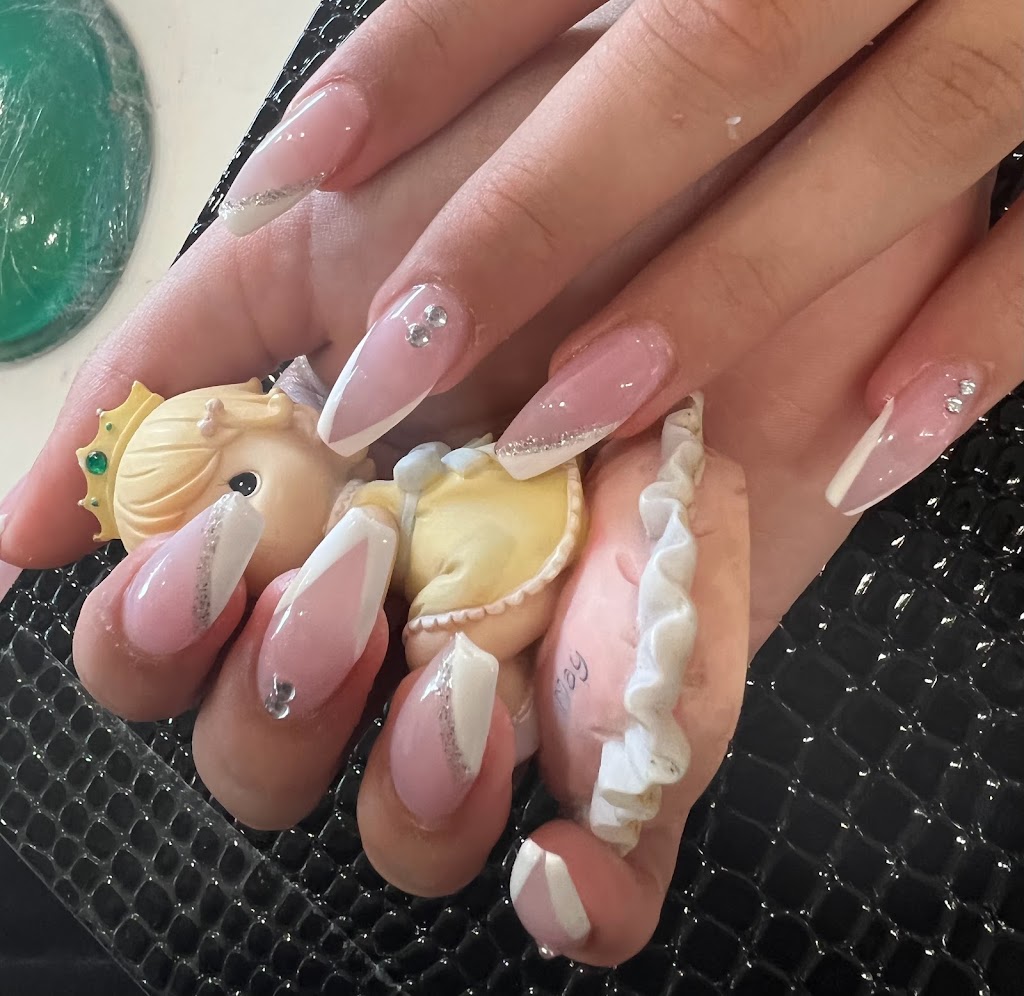 Lavender Nails Danbury, CT 06811 Services and Reviews